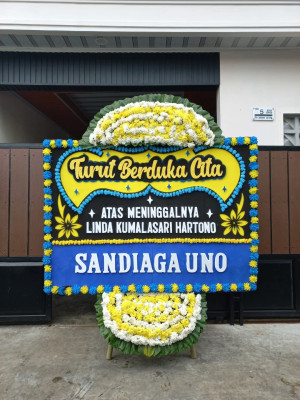 Papan Bunga Duka di Kampung Gadang
